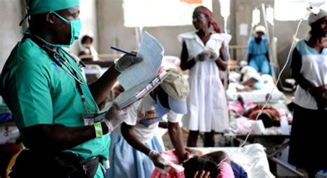 K­e­n­y­a­­d­a­ ­k­o­l­e­r­a­ ­v­a­k­a­l­a­r­ı­ ­k­e­s­i­l­m­i­y­o­r­